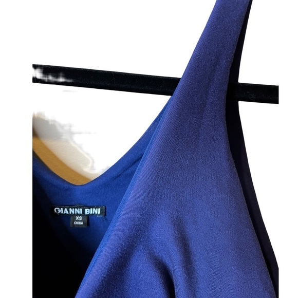 Gianni Bini Ruffle Bodycon Dress XS - Picture 3 of 4